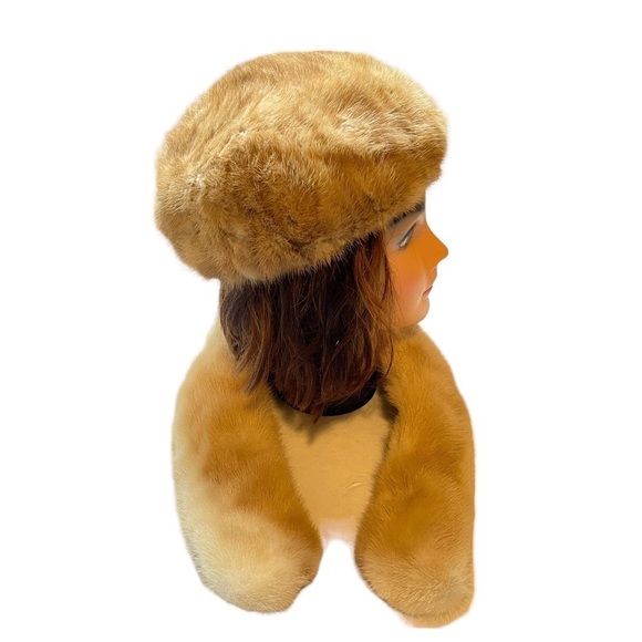 Vintage Fur Hat and Collar